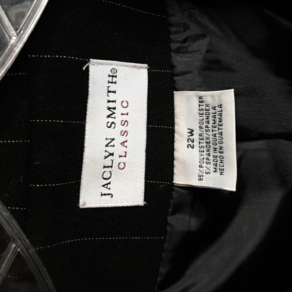 Jaclyn Smith Classic Pin Stripe Blazer - Picture 3 of 6